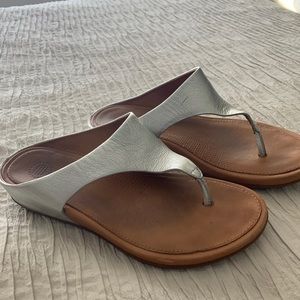 FITFLOP silver size 6